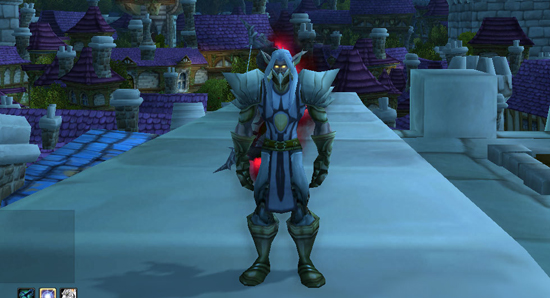 White themed hunter transmog in World of Warcraft